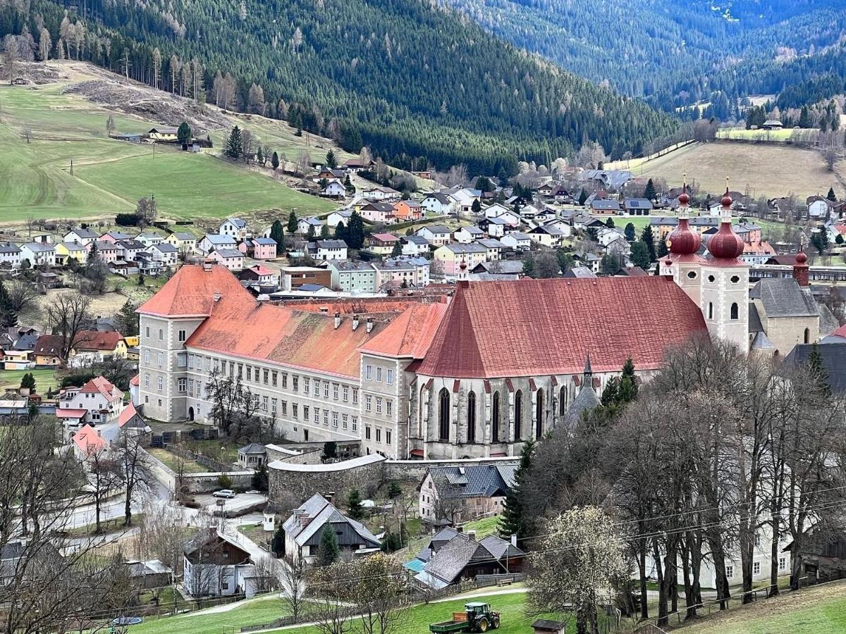 Pension Lambrecht ザンクト・ランブレヒット エクステリア 写真